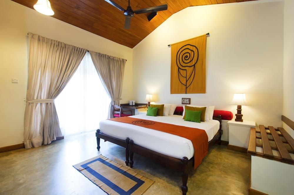 Hotel Sigiriya Сигирия