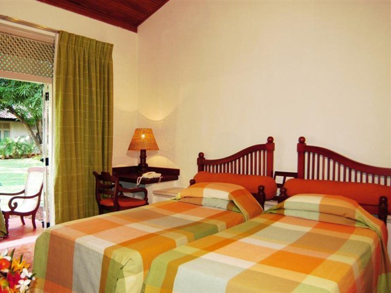 Hotel Sigiriya Отель Сигирия