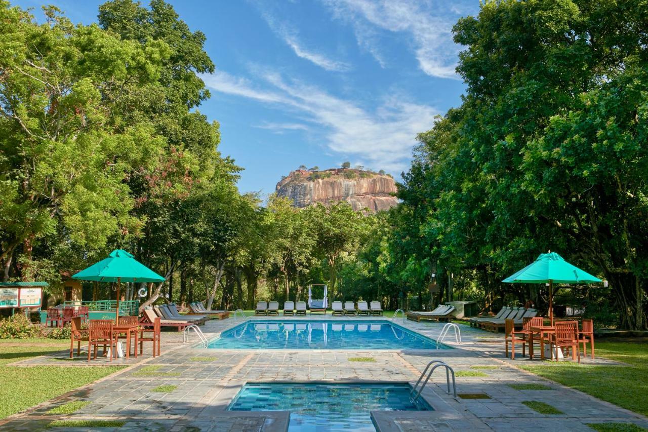 Hotel Sigiriya Сігірія
